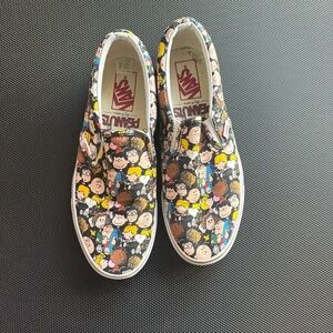 Vans Limited Edition Peanuts the Gang-USED